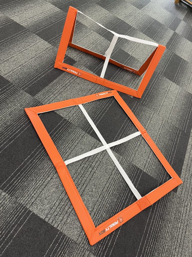 ペナルティボックスー！